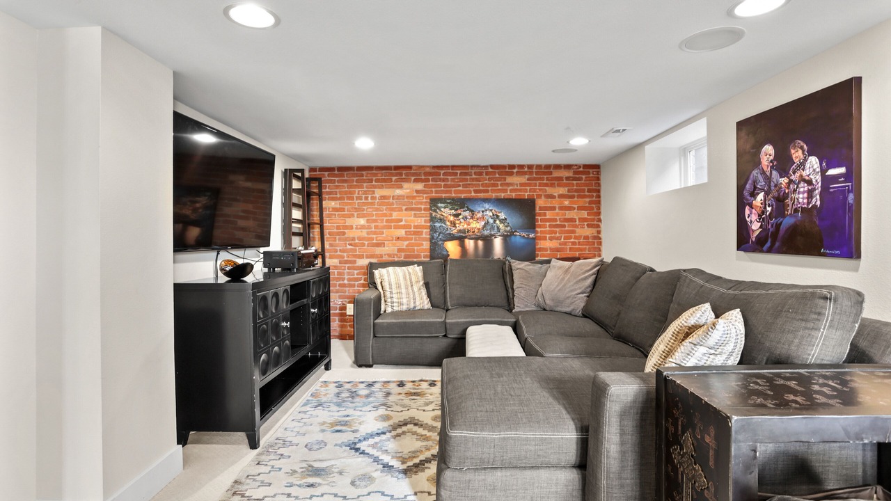 Photo of Livingroom in Sunnyside