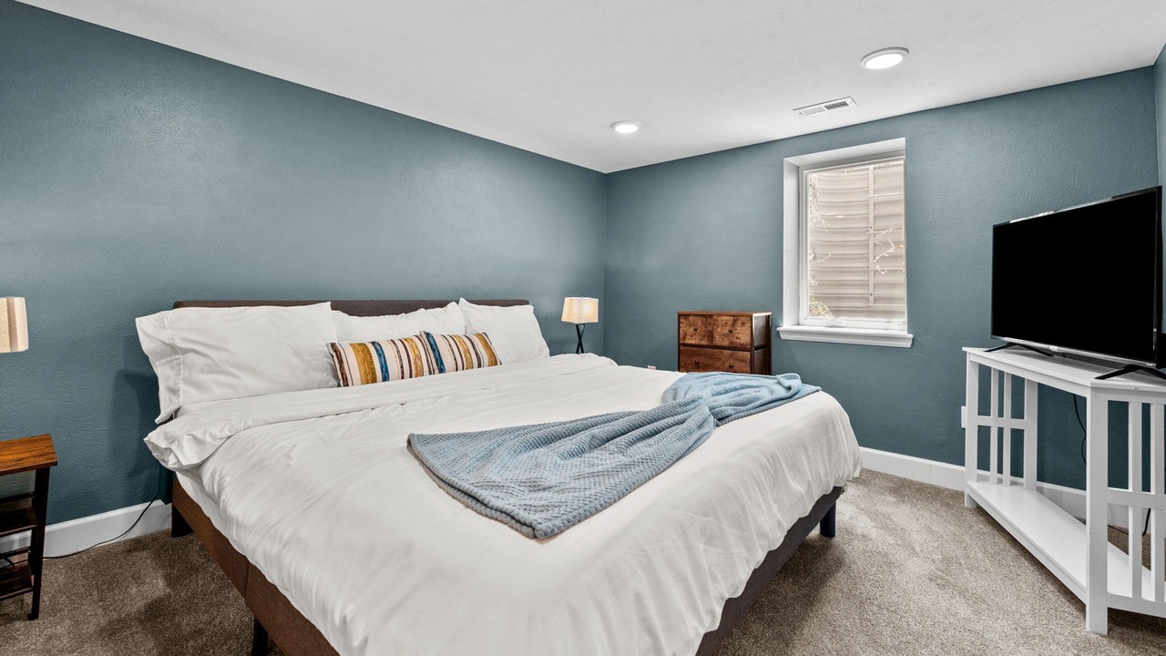 Photo of Bedroom in Arvada Plaza Area