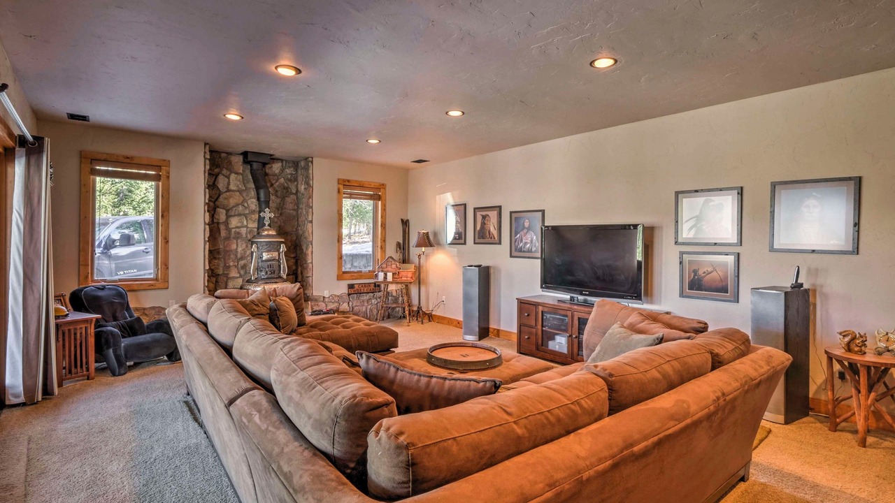 Photo of Bedroom in Michigan Hill