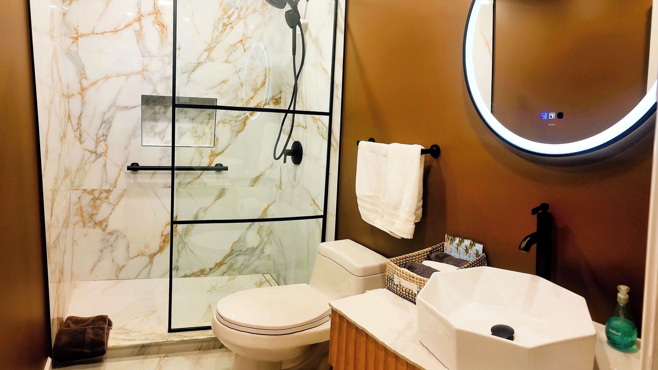 Photo of Bathroom in Hunter