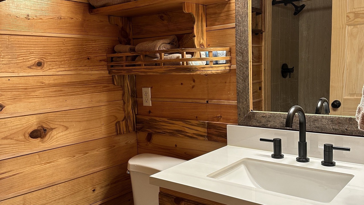 Photo of Bathroom in Spencer