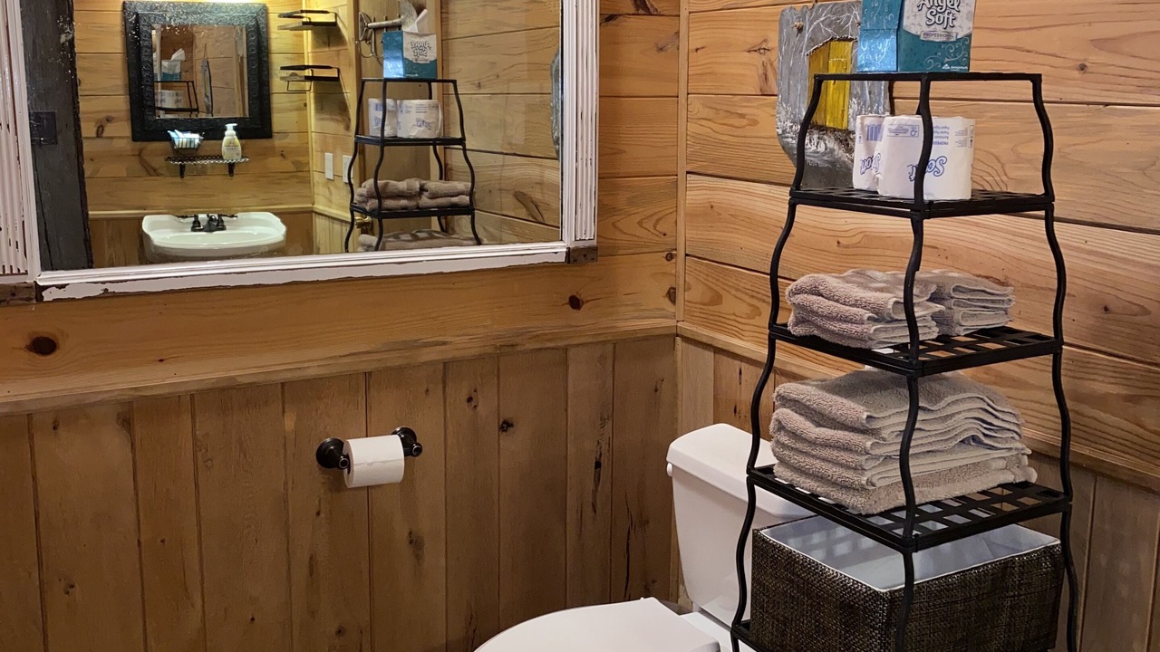 Photo of Bathroom in Spencer