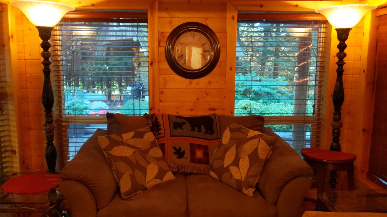 Photo of Livingroom in Monroe