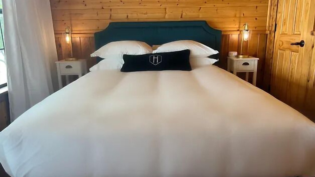 Photo of Bedroom in Graford