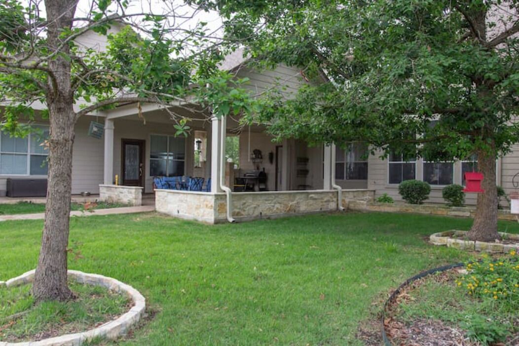 Photo of Outdoor in Spring Branch