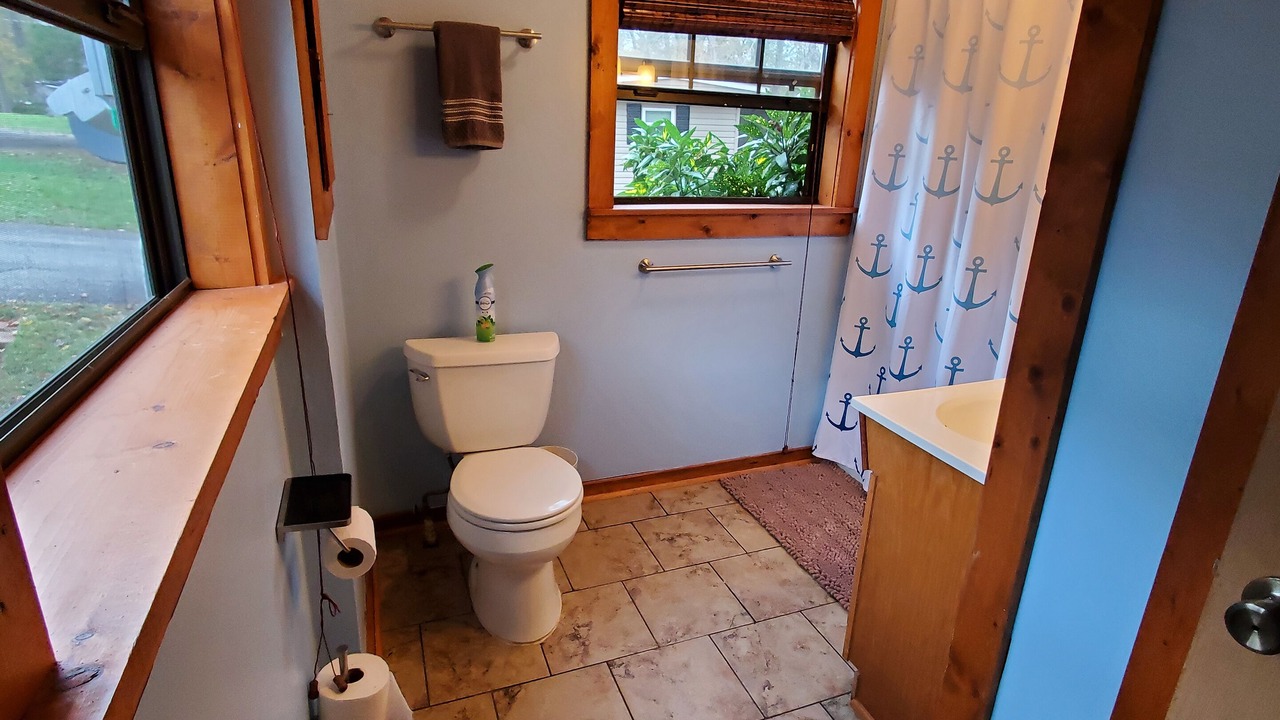 Photo of Bathroom in Eatonton