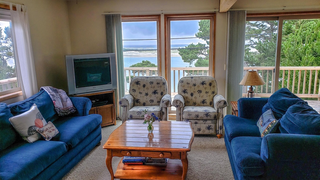 Photo of Livingroom in Netarts