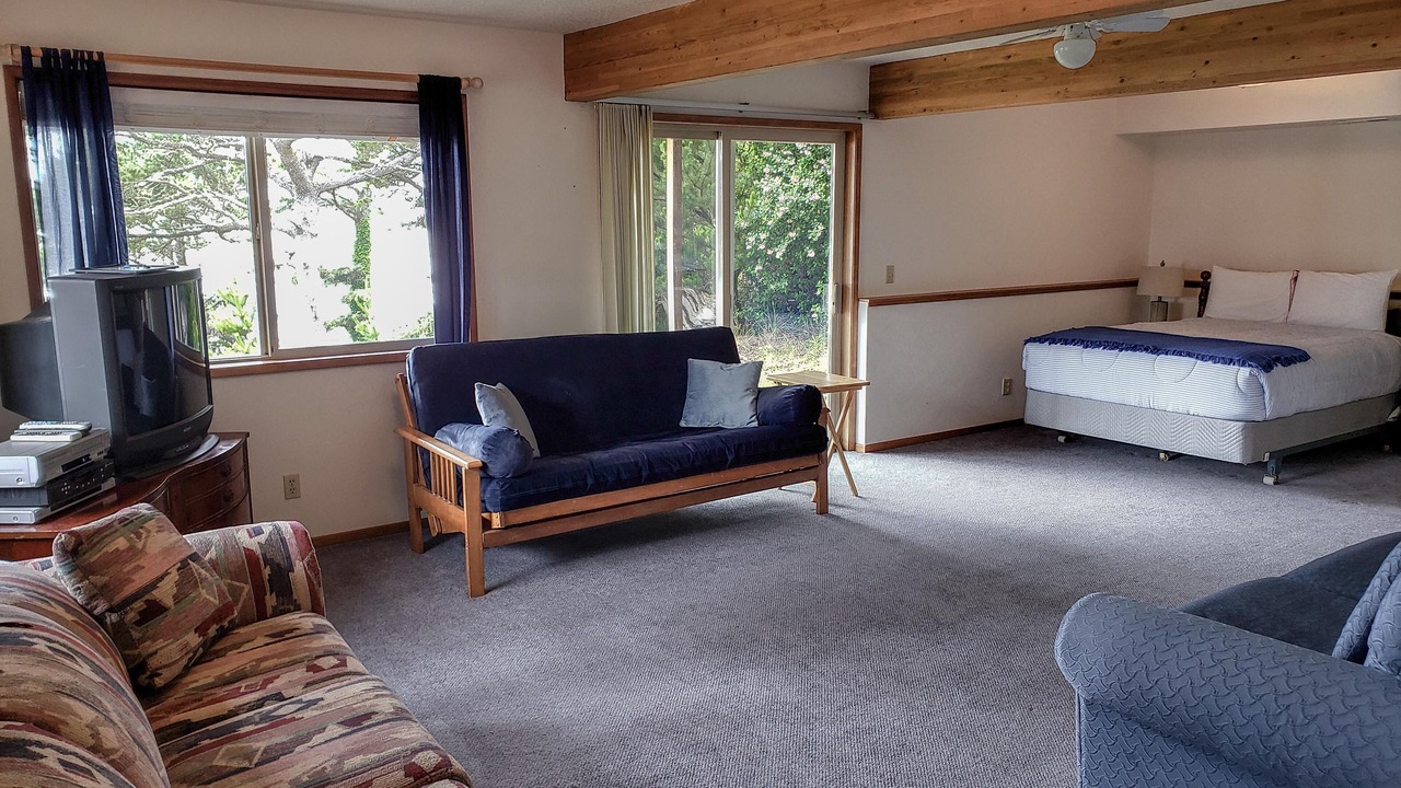 Photo of Livingroom in Netarts