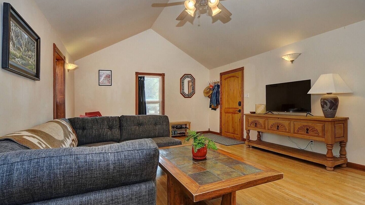 Photo of Livingroom in Salida
