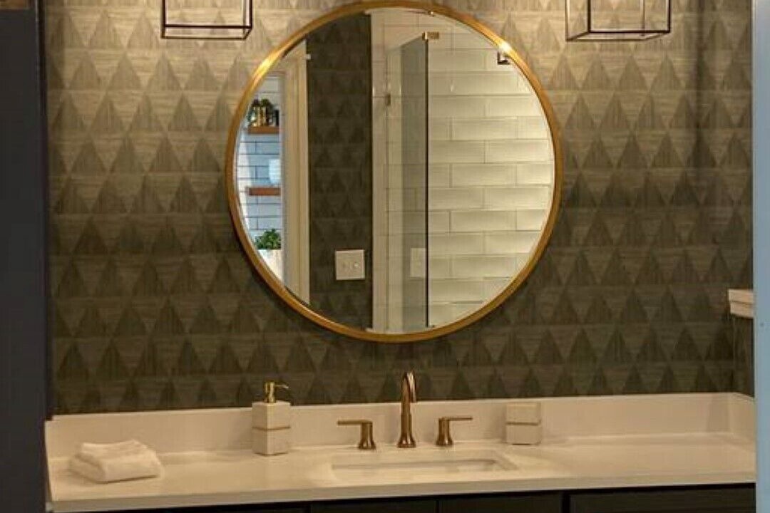 Photo of Bathroom in West Main Historic District