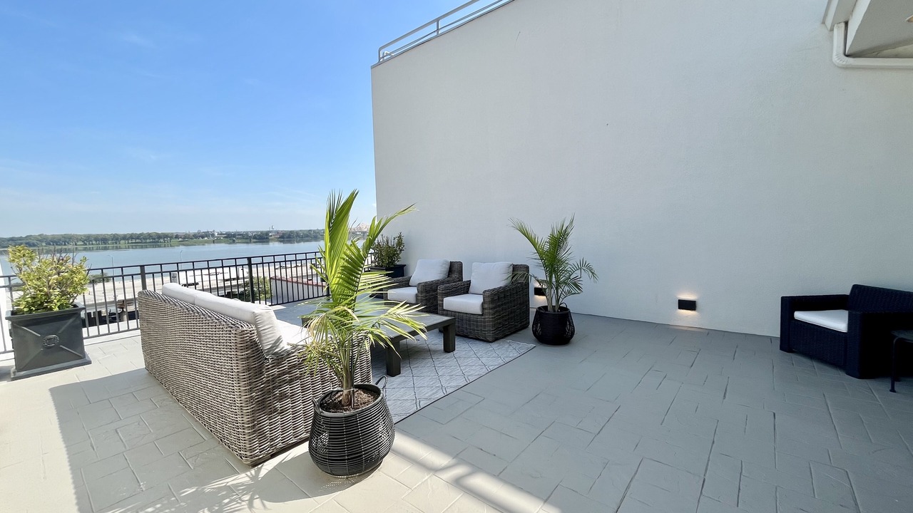 Photo of Patio Balcony in West Main Historic District