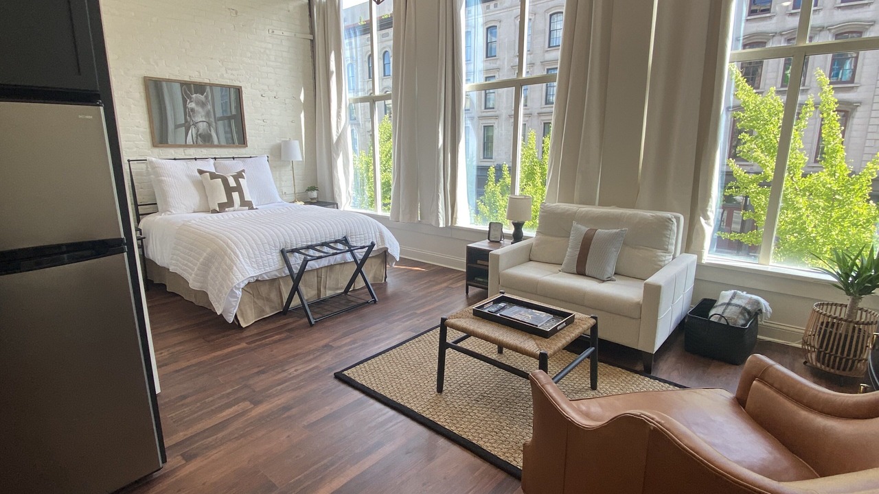 Photo of Bedroom in West Main Historic District