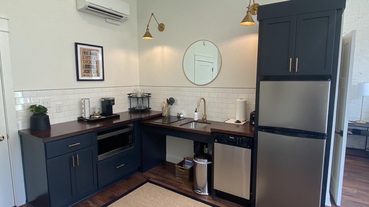 Photo of Kitchen in West Main Historic District