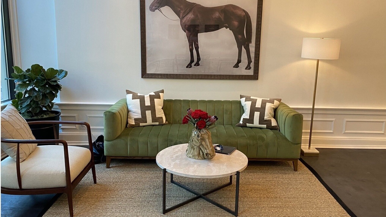 Photo of Livingroom in West Main Historic District
