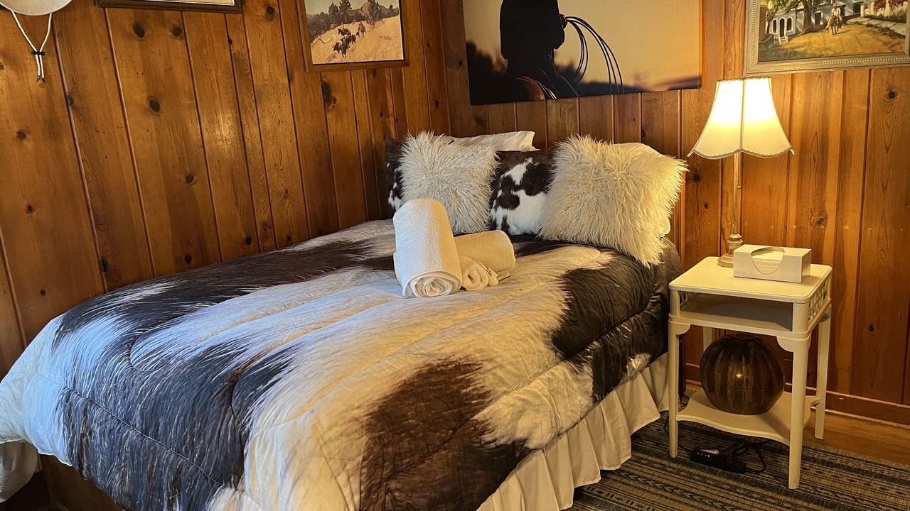 Photo of Bedroom in Nob Hill