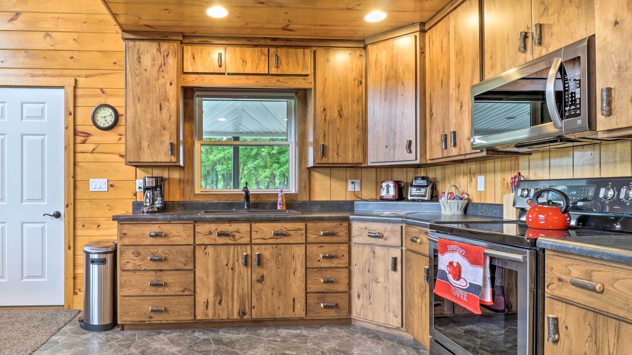 Photo of Kitchen in Shipshewana