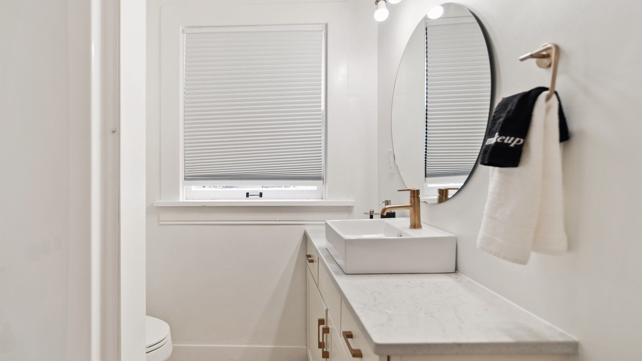 Photo of Bathroom in Hillsboro Village