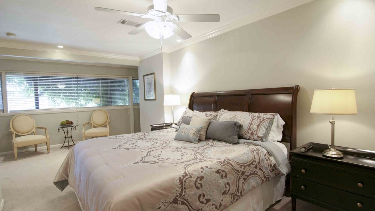 Photo of Bedroom in Tarrytown
