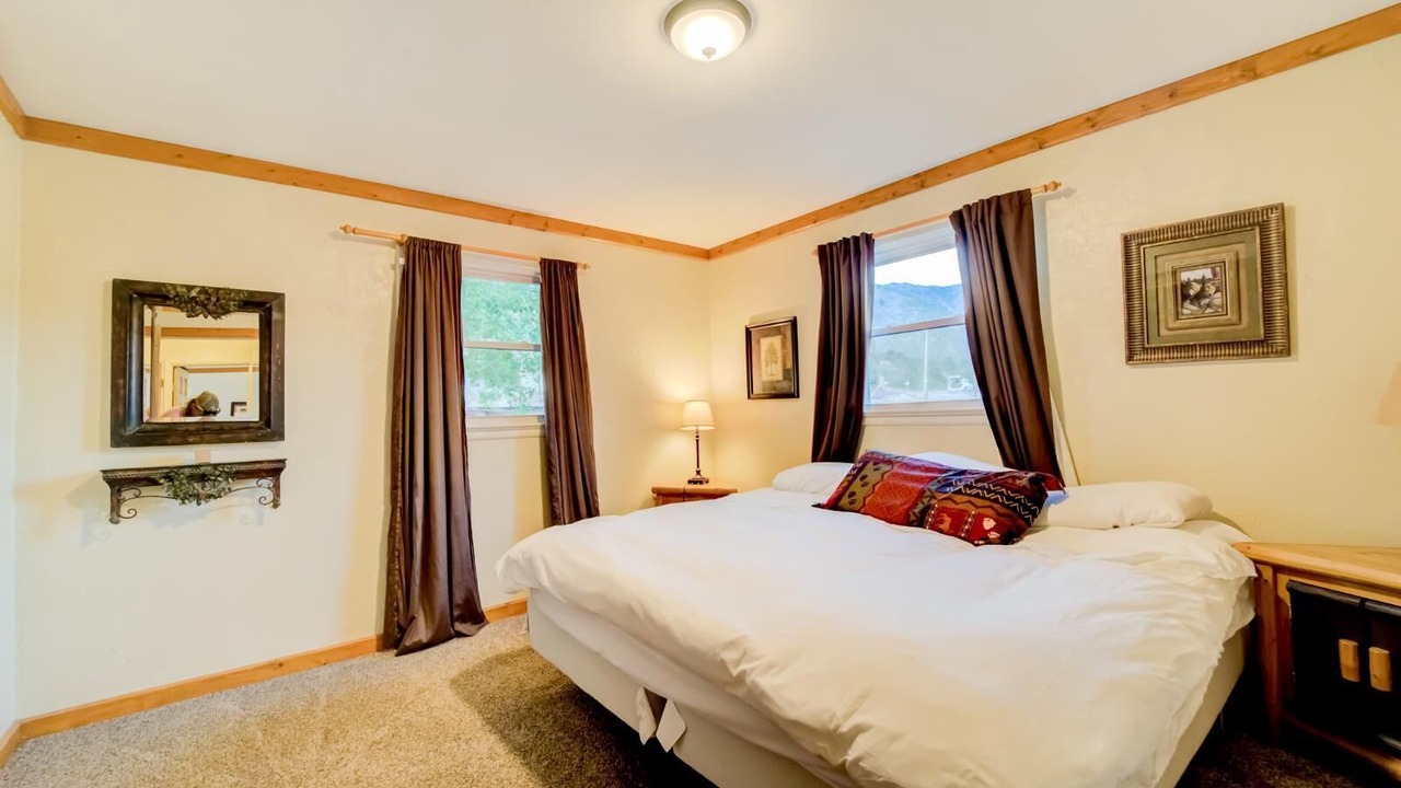 Photo of Bedroom in Cascade-Chipita Park
