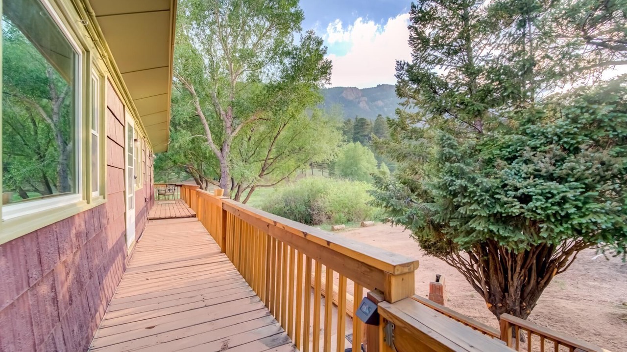 Photo of Patio Balcony in Cascade-Chipita Park