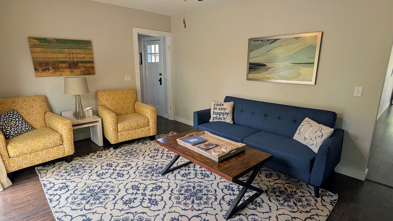 Photo of Livingroom in Miami Park