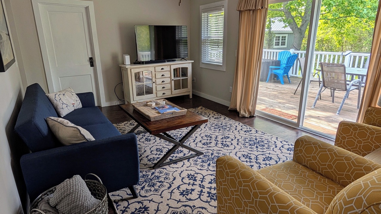 Photo of Livingroom in Miami Park