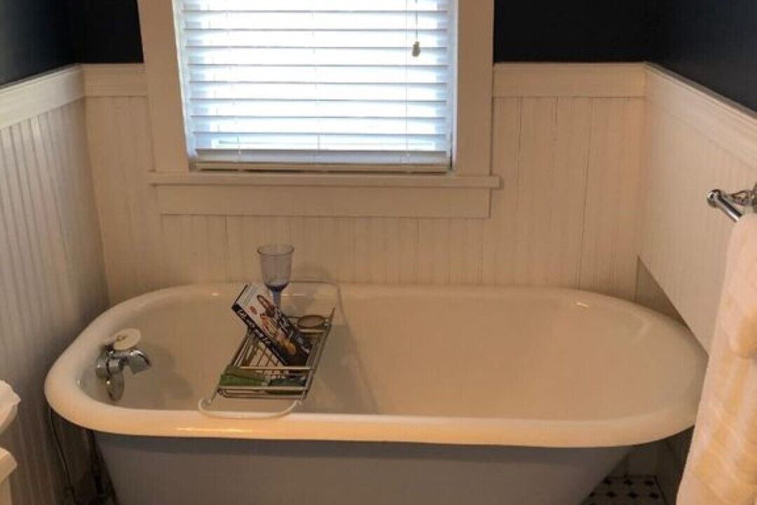 Photo of Bathroom in Miami Park