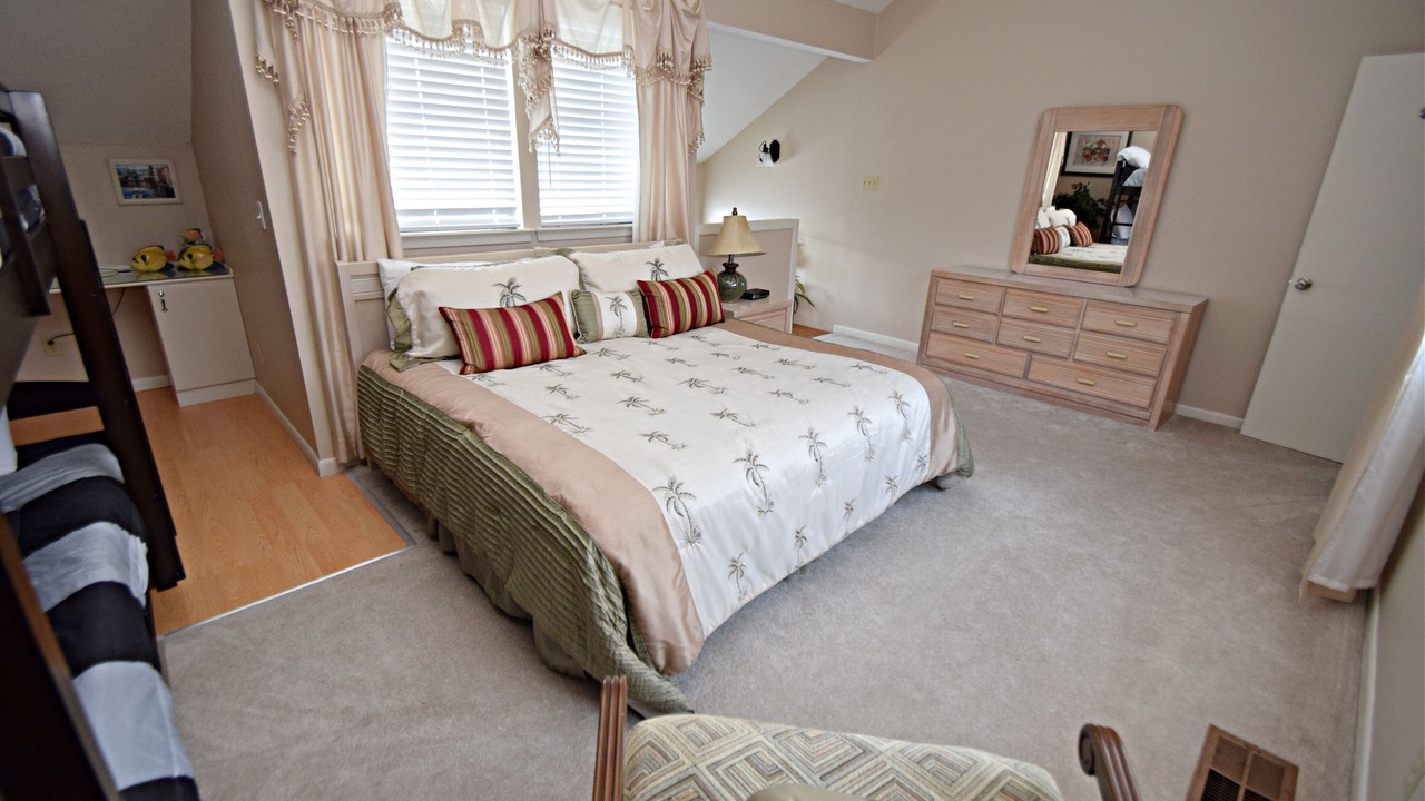 Photo of Bedroom in Ono Island