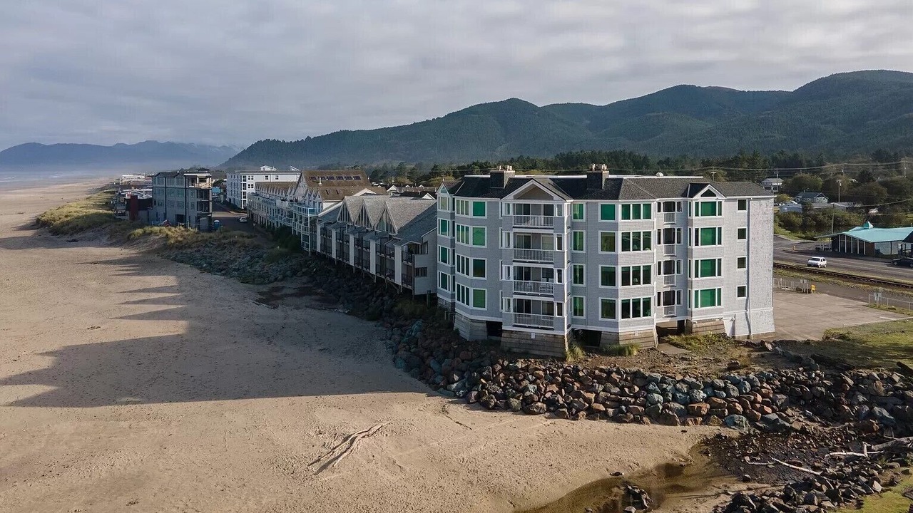 Photo of Outdoor in Rockaway Beach