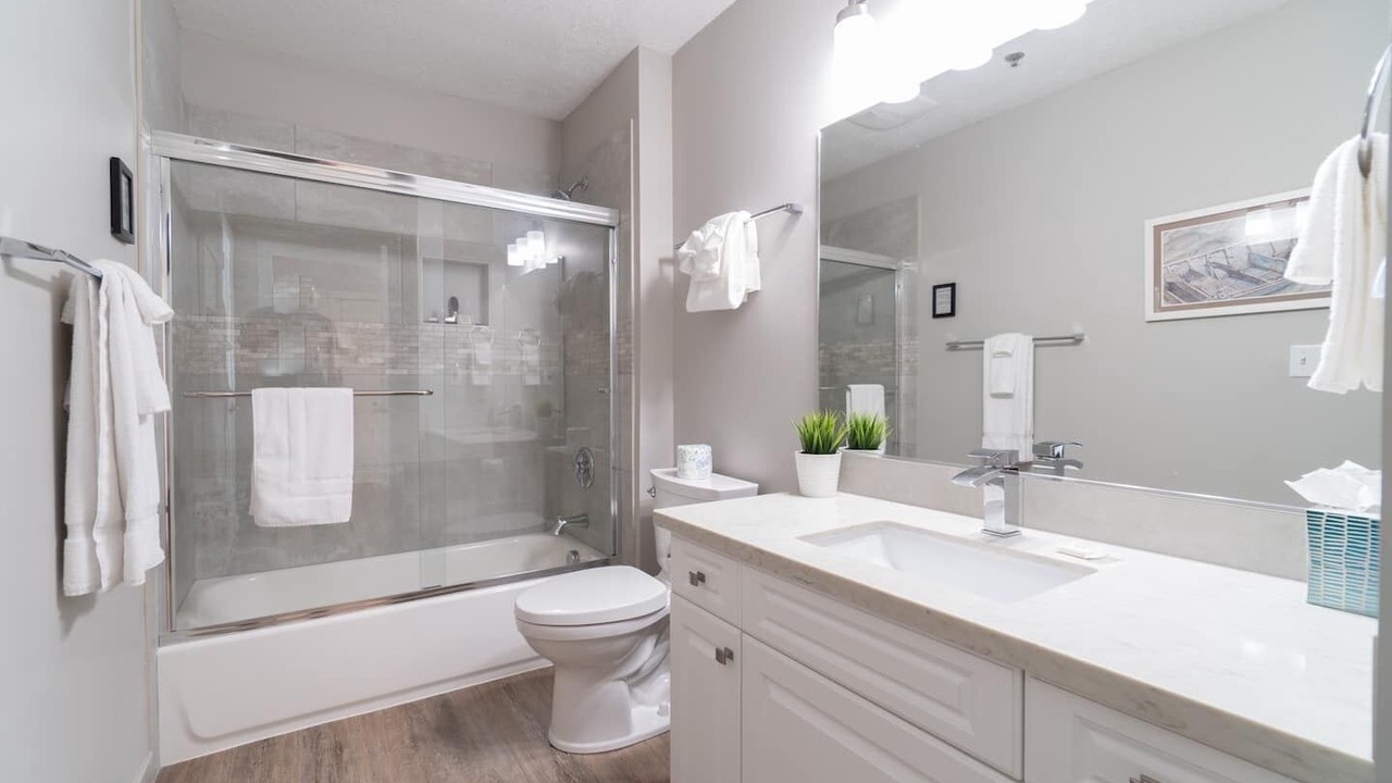 Photo of Bathroom in Rockaway Beach