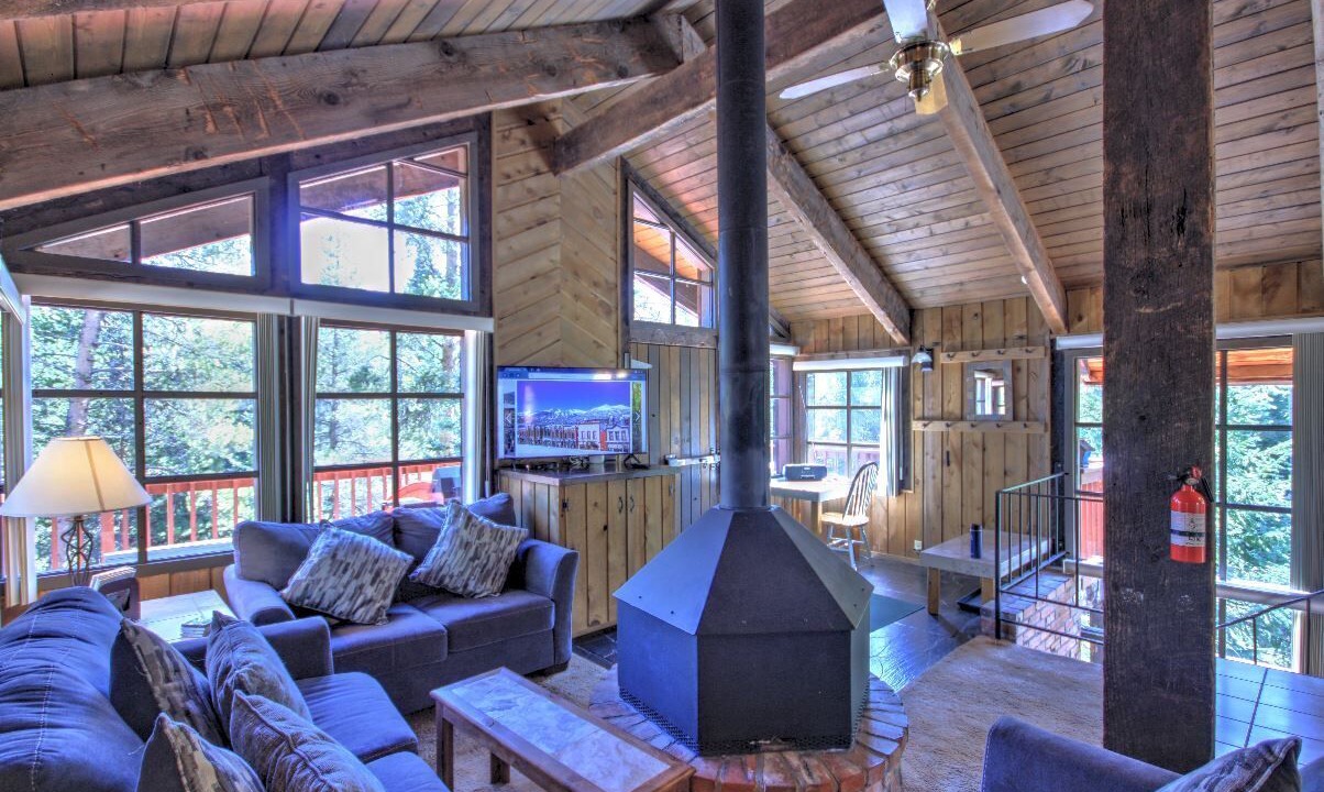Photo of Livingroom in Blue River