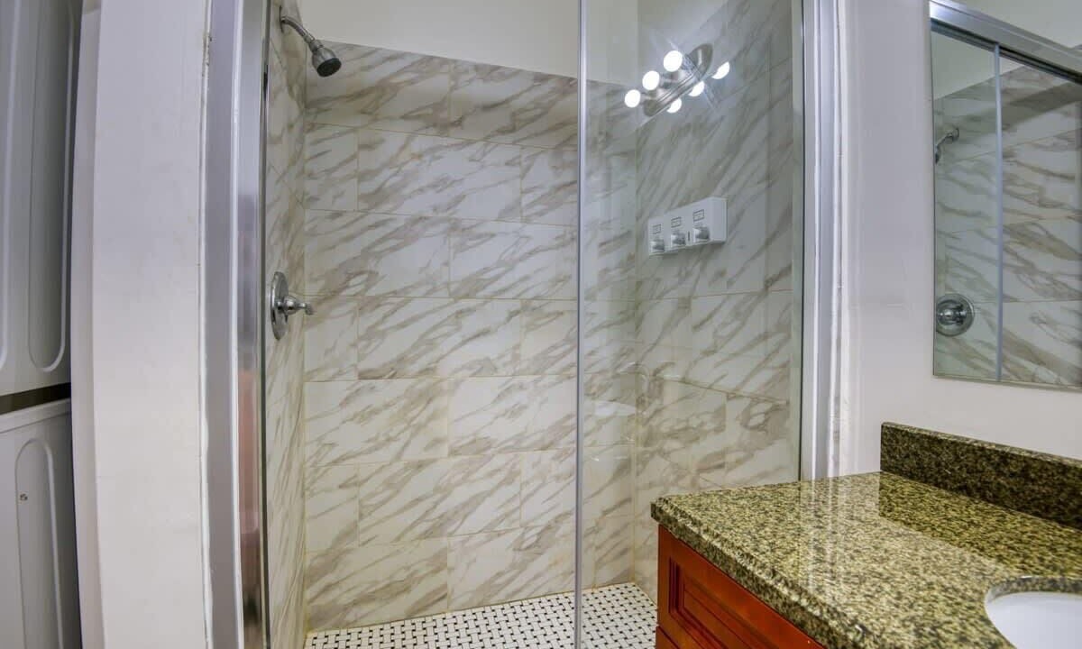 Photo of Bathroom in West Poplar
