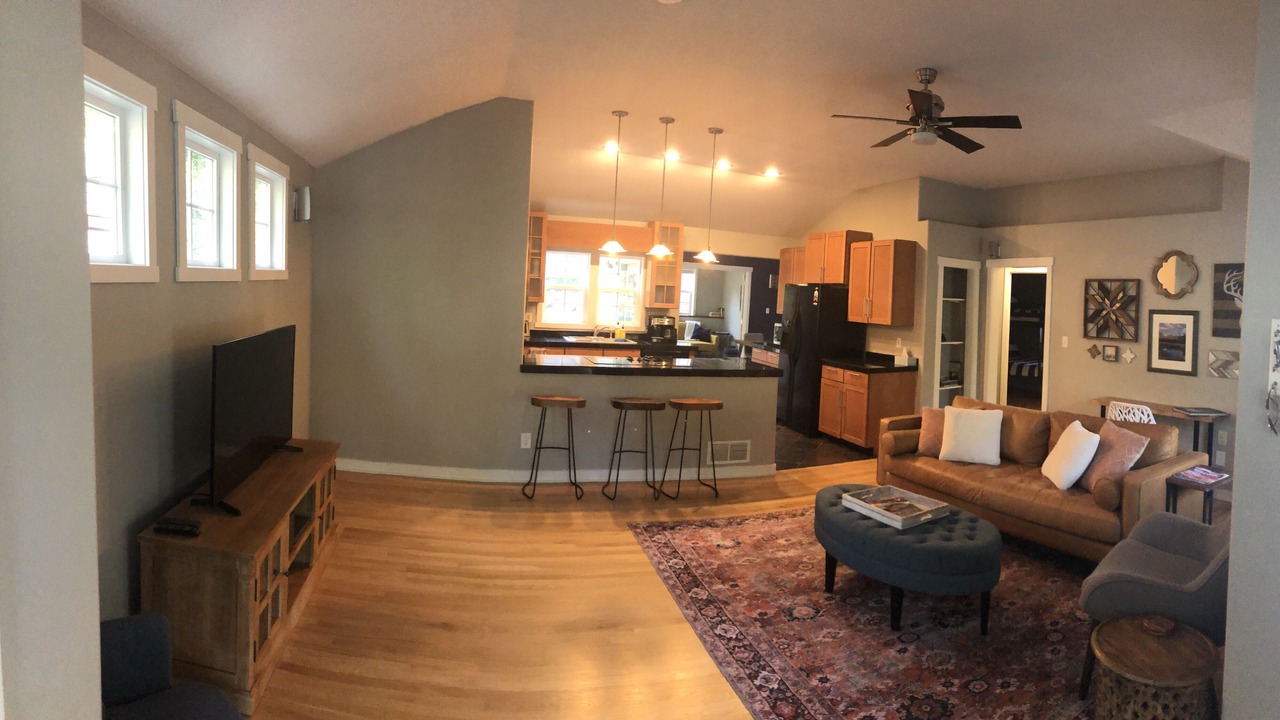 Photo of Bedroom in Golden