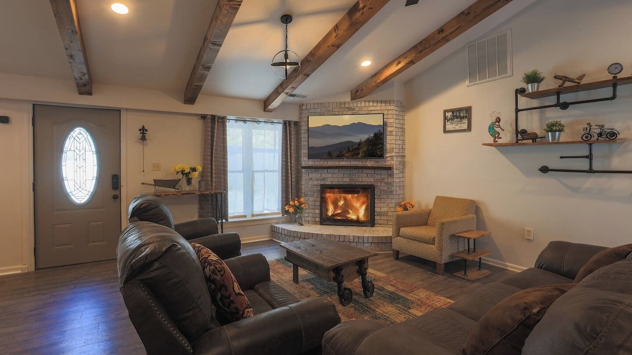 Photo of Livingroom in Gatlinburg