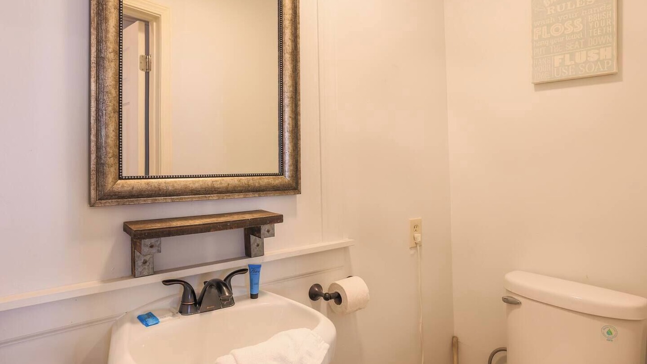 Photo of Bathroom in Gatlinburg