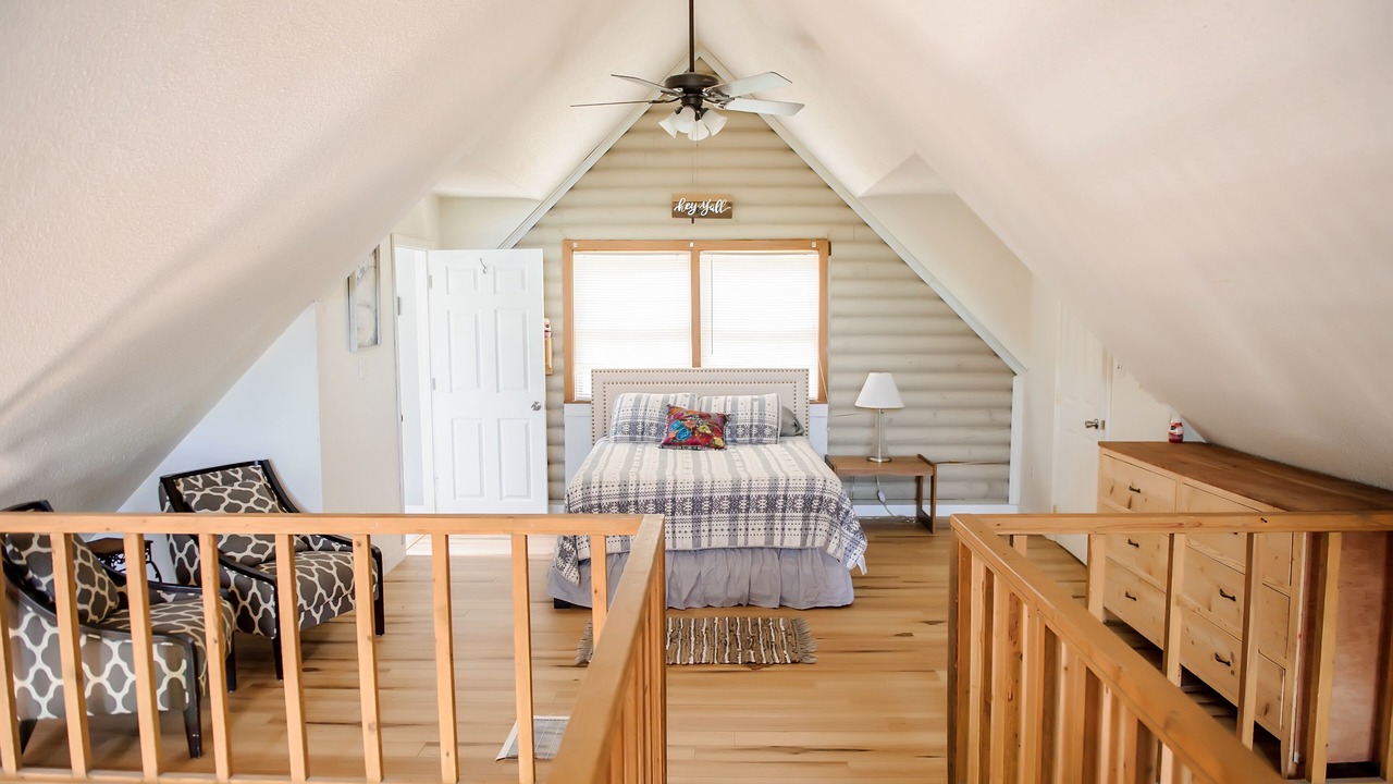 Photo of Bedroom in Helenwood