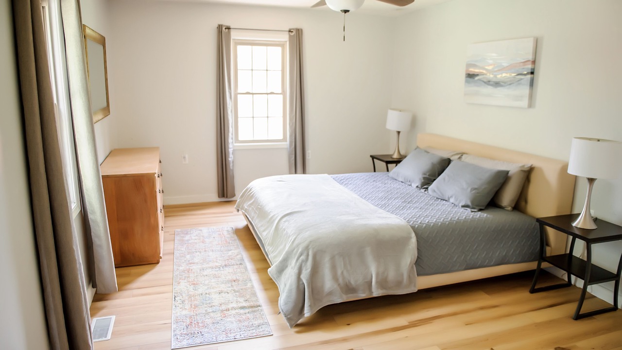 Photo of Bedroom in Helenwood