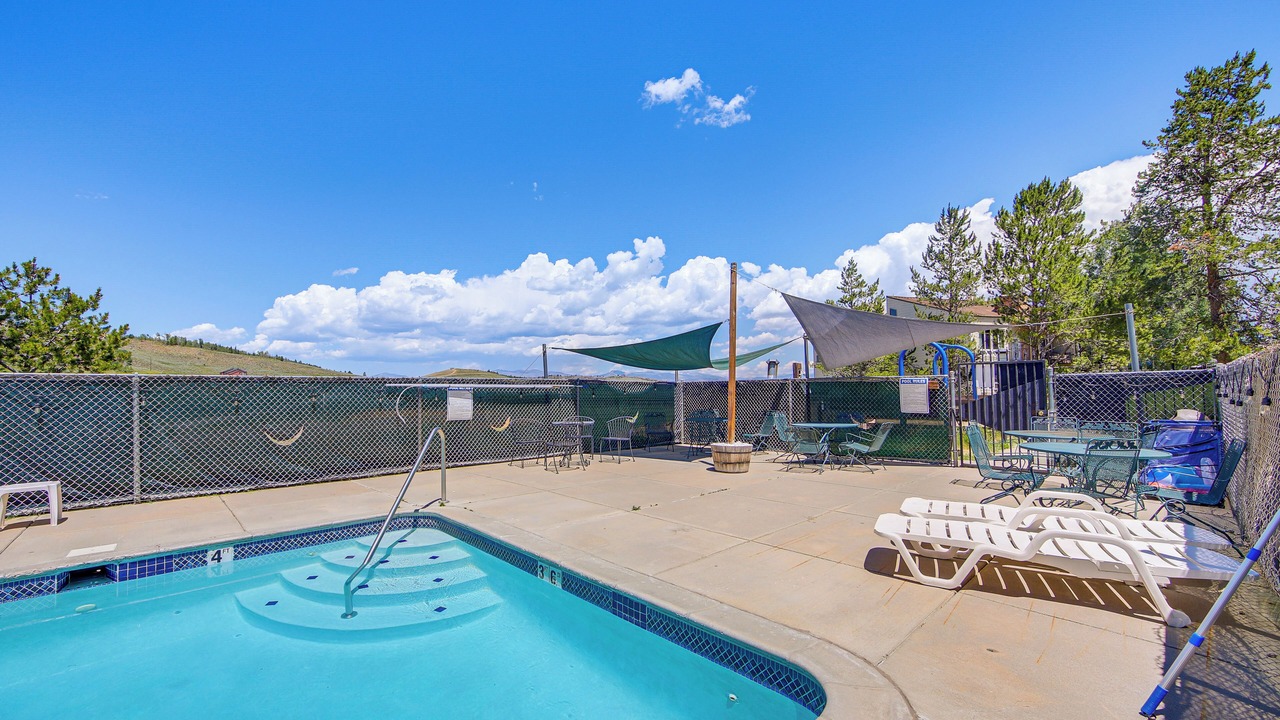 Photo of Outdoor in Silvercreek