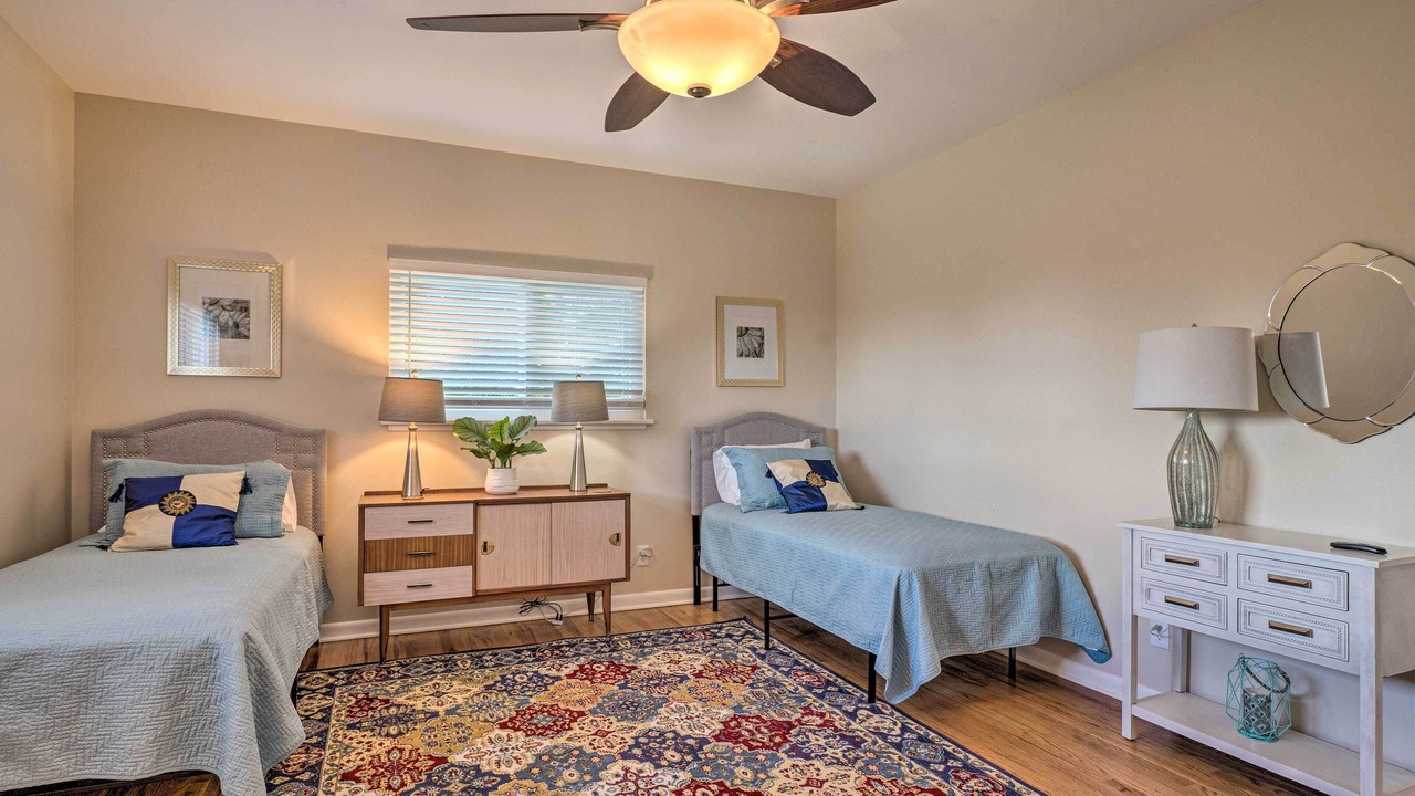 Photo of Bedroom in Skyway