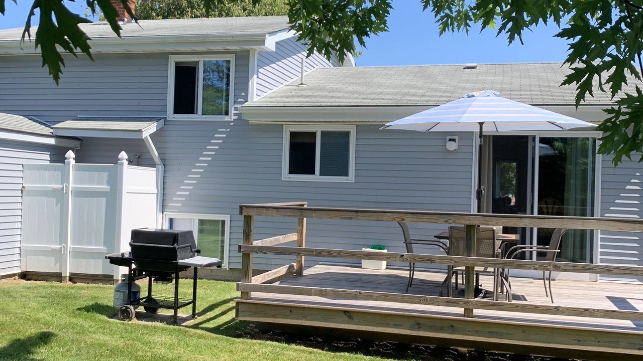 Photo of Outdoor in Eastward Look