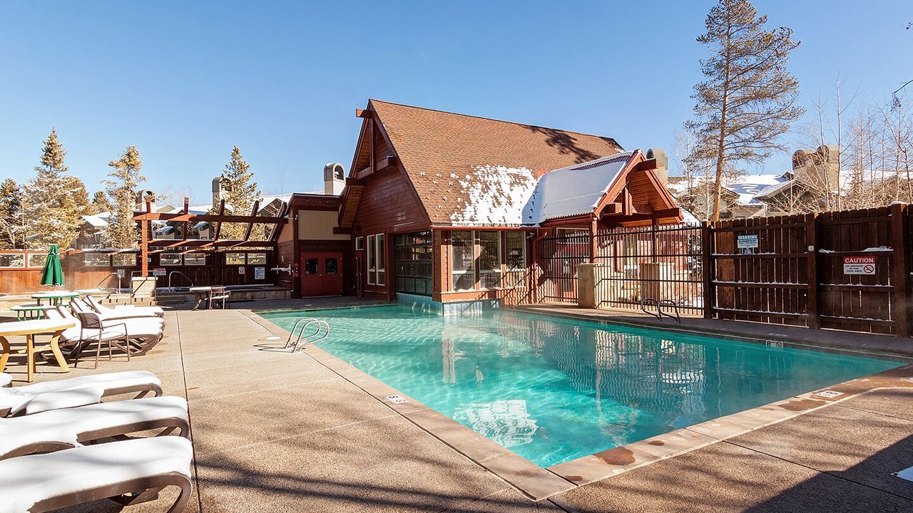 Photo of Outdoor in Peak 9