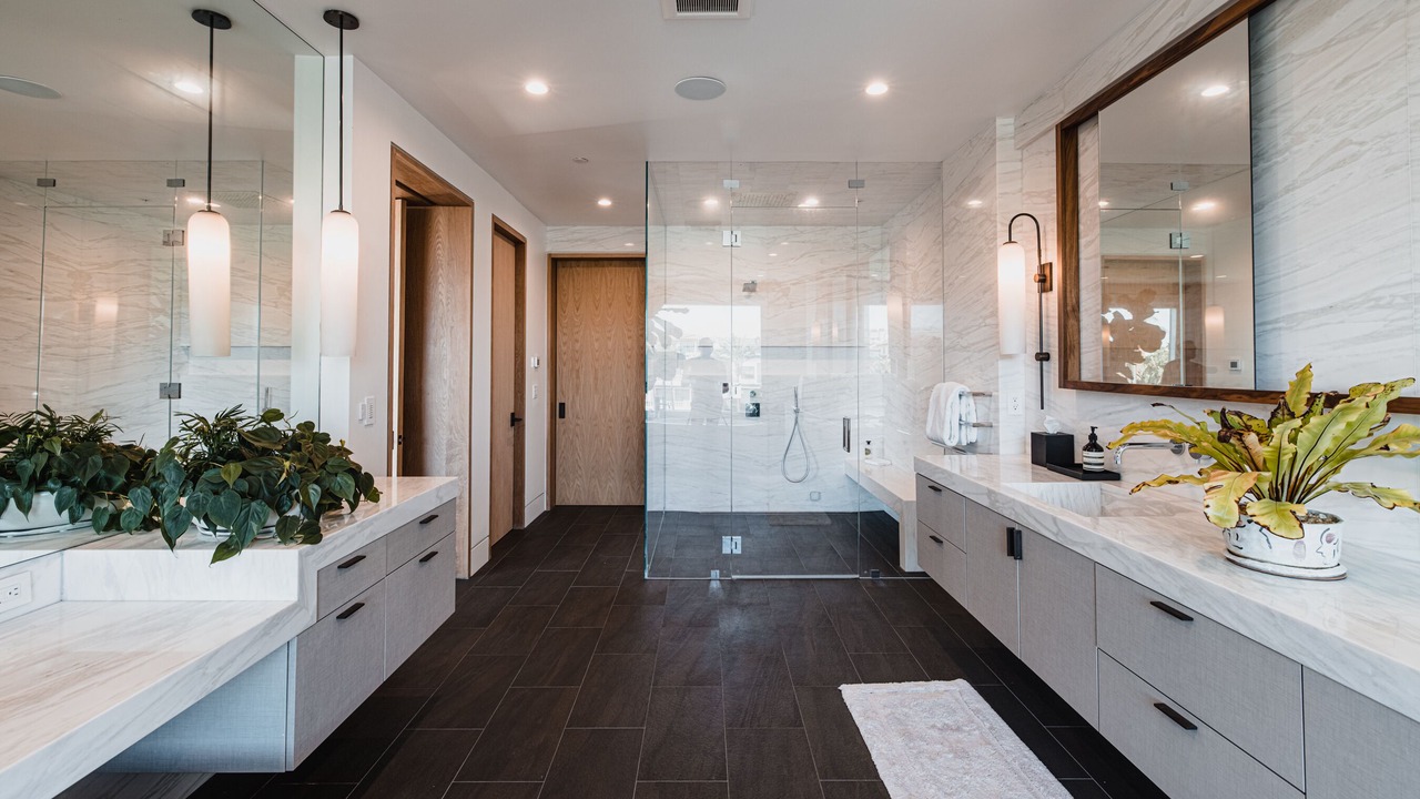 Photo of Bathroom in Marina Peninsula