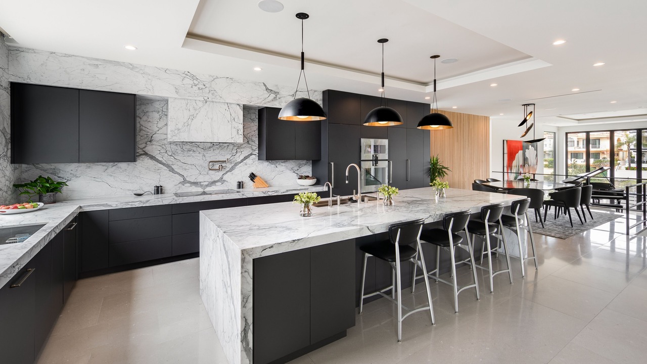 Photo of Kitchen in Marina Peninsula