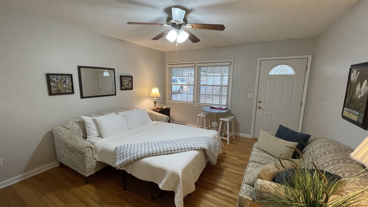 Photo of Bedroom in Lupton City