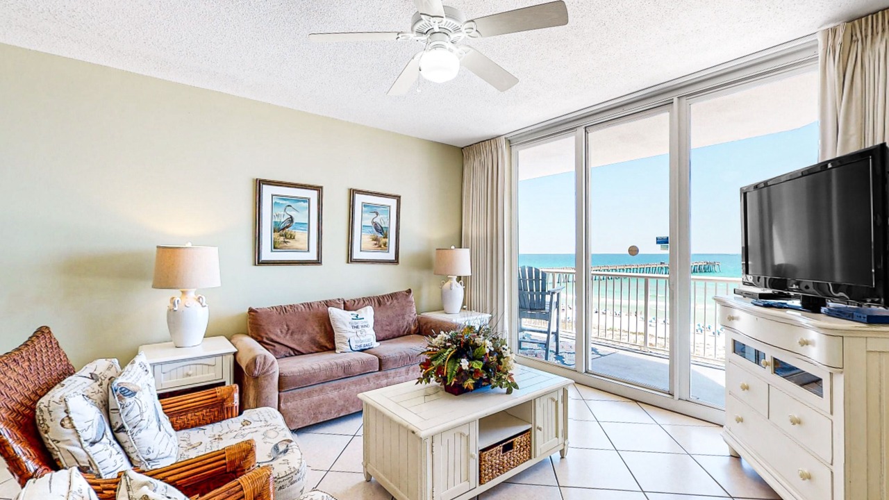 Photo of Livingroom in Navarre Beach