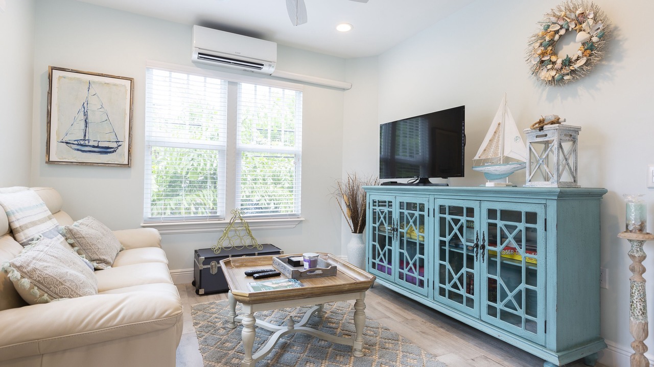 Photo of Bedroom in Pineapple Grove Arts District