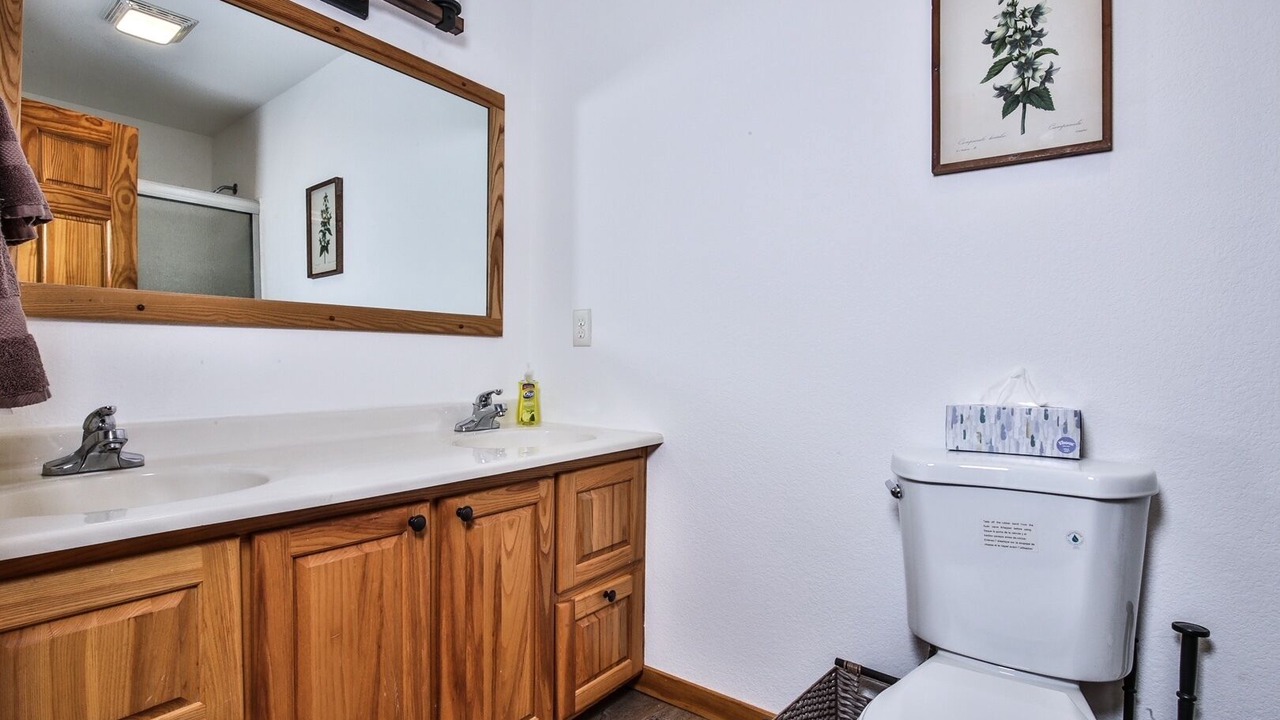 Photo of Bathroom in Minocqua