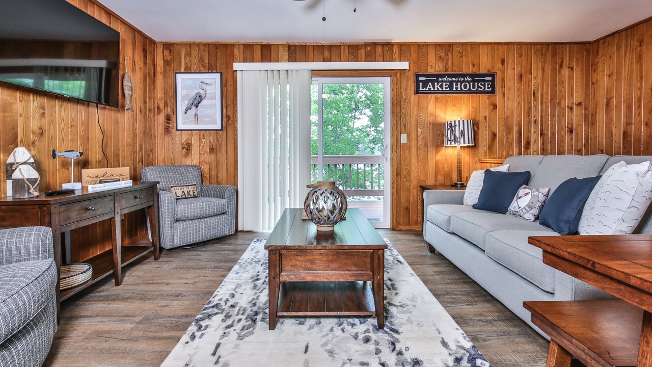 Photo of Bedroom in Minocqua
