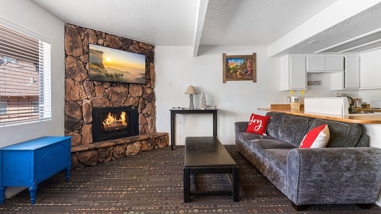 Photo of Livingroom in The Village
