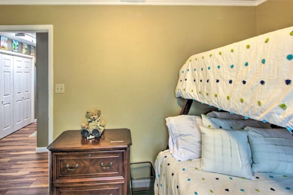 Photo of Bedroom in Berryville